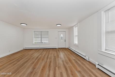 20 7th Street Waterford NY 12188