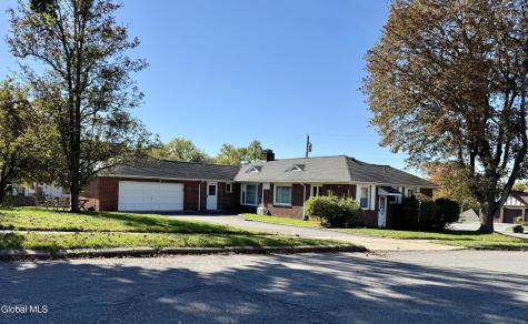 5 Lindbergh Avenue Amsterdam NY 12010