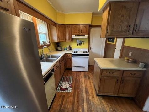 59 110th Street Troy NY 12182