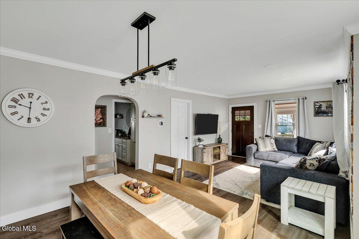 42 Irving Road Scotia NY 12302
