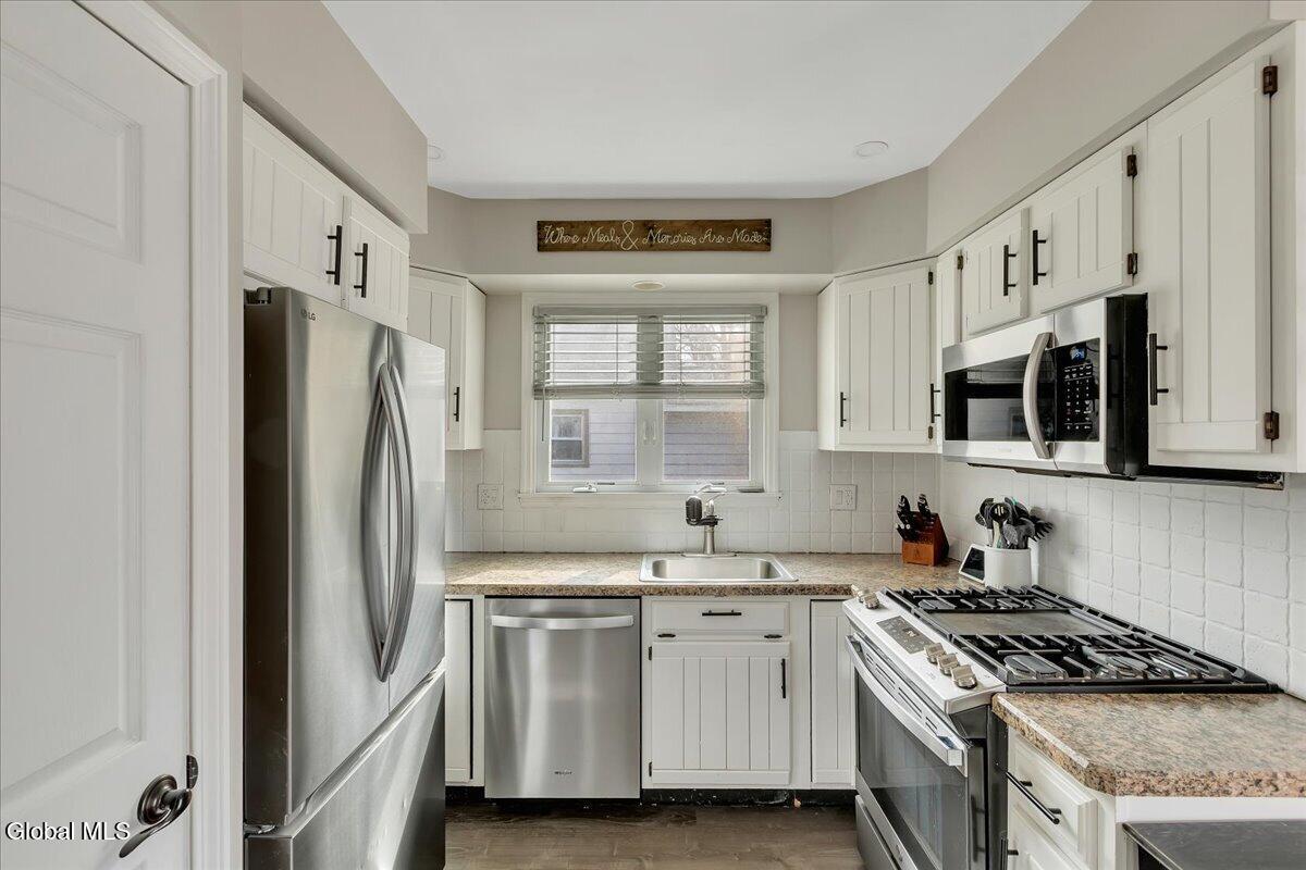 42 Irving Road Scotia NY 12302