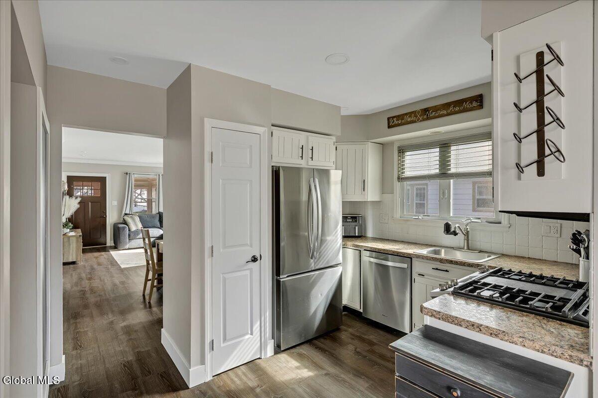 42 Irving Road Scotia NY 12302