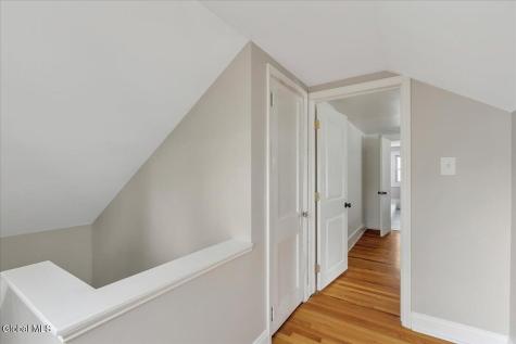 42 Irving Road Scotia NY 12302