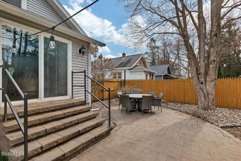 42 Irving Road Scotia NY 12302