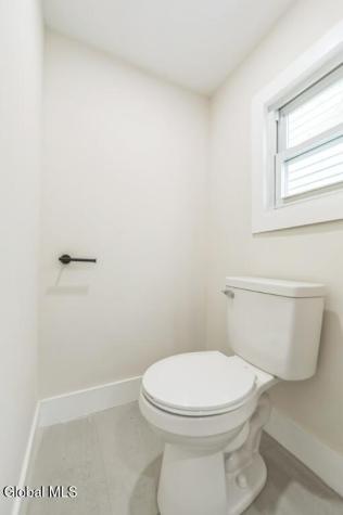889 Yorkston Street Schenectady NY 12303