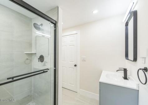 889 Yorkston Street Schenectady NY 12303