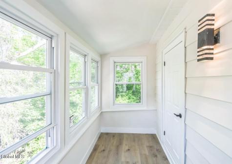 889 Yorkston Street Schenectady NY 12303
