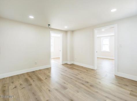 889 Yorkston Street Schenectady NY 12303