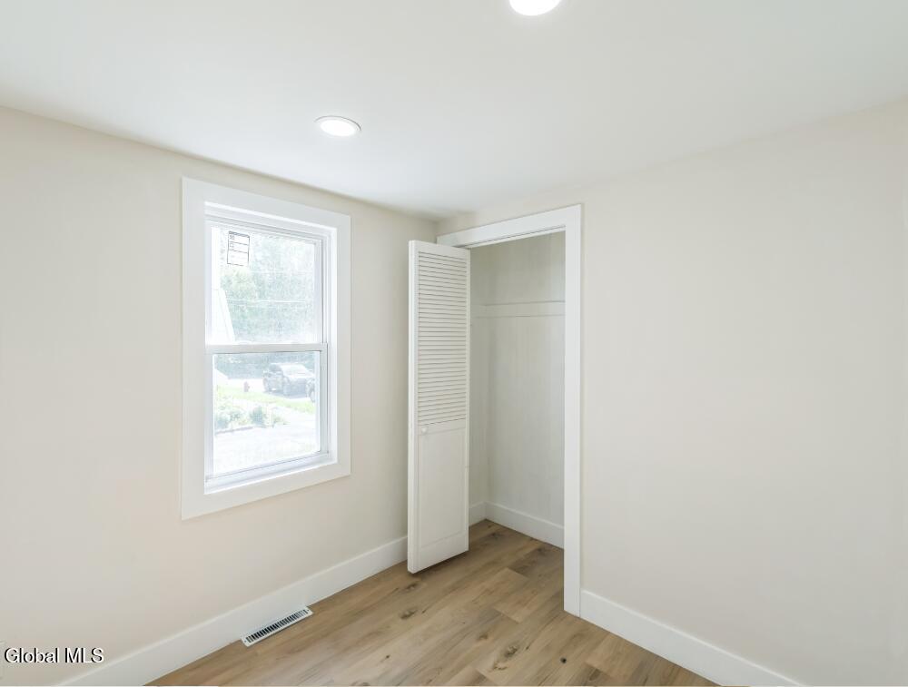 889 Yorkston Street Schenectady NY 12303