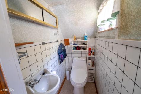 233 North Shore Road Caroga Lake NY 12032
