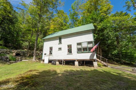 233 North Shore Road Caroga Lake NY 12032