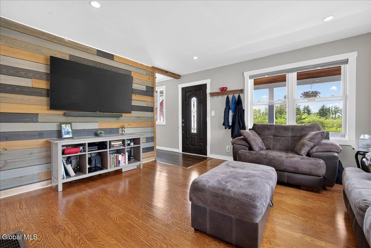 22 Parkhurst Road Wilton NY 12831