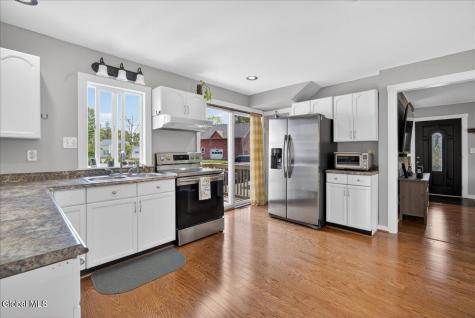 22 Parkhurst Road Wilton NY 12831
