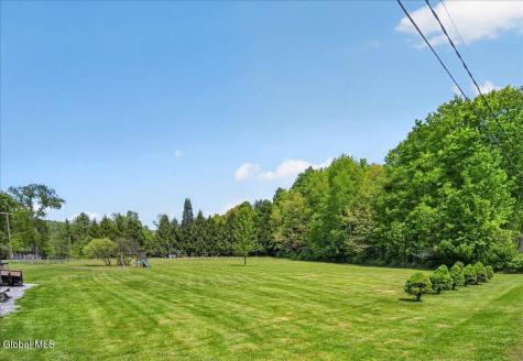 22 Parkhurst Road Wilton NY 12831