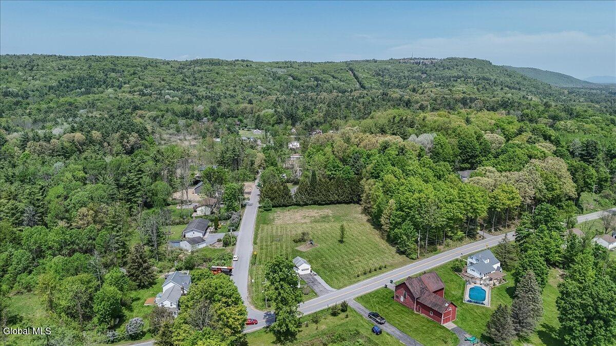 22 Parkhurst Road Wilton NY 12831