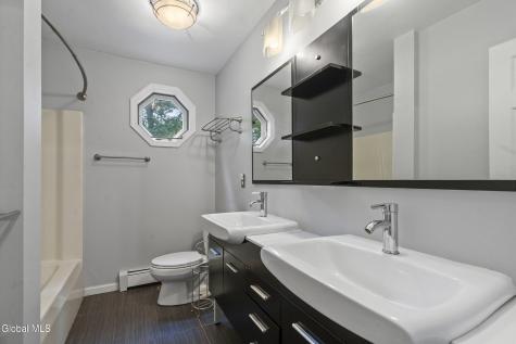 10 Tiffany Place Saratoga Springs NY 12866