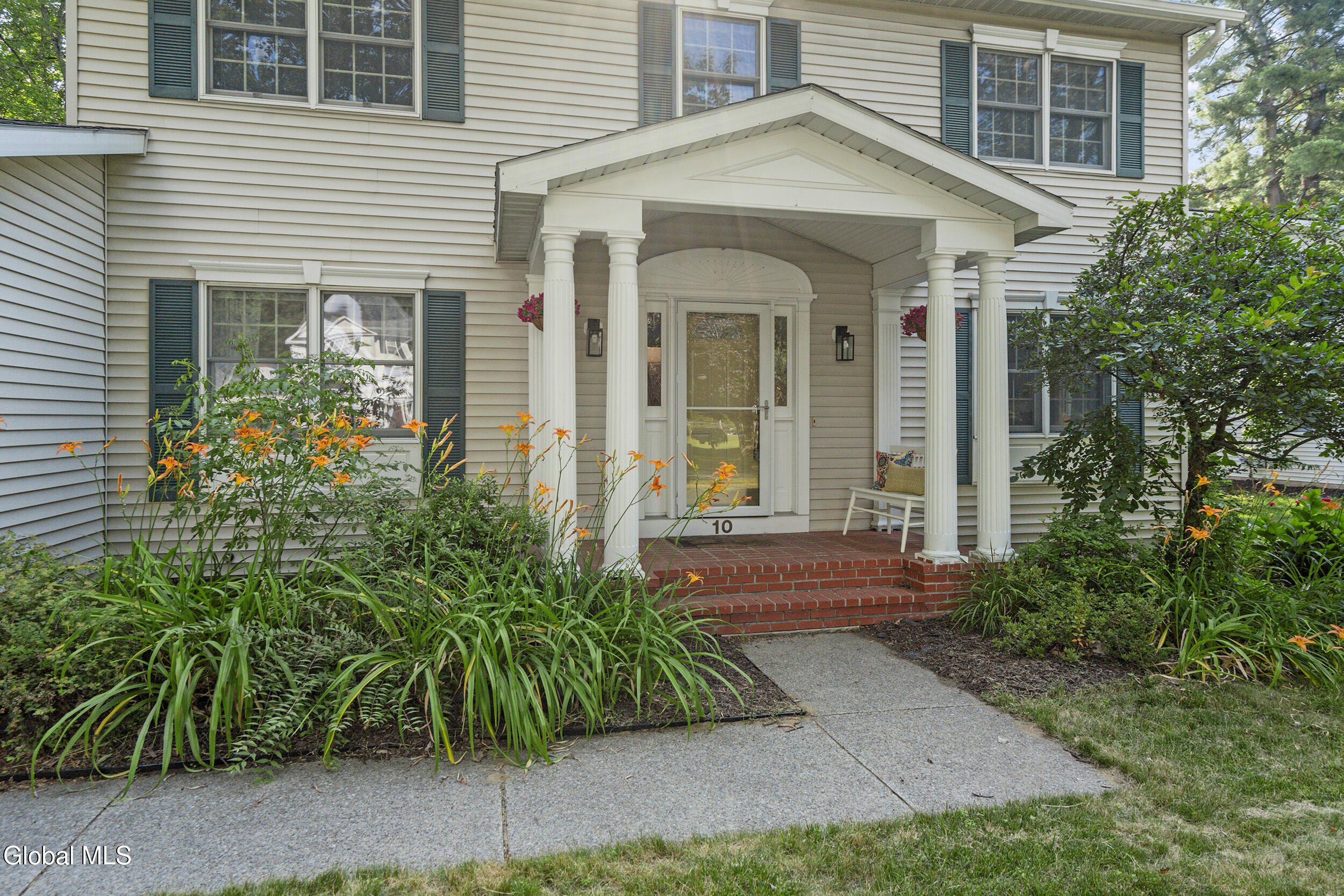 10 Tiffany Place Saratoga Springs NY 12866