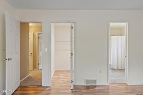 10 Tiffany Place Saratoga Springs NY 12866