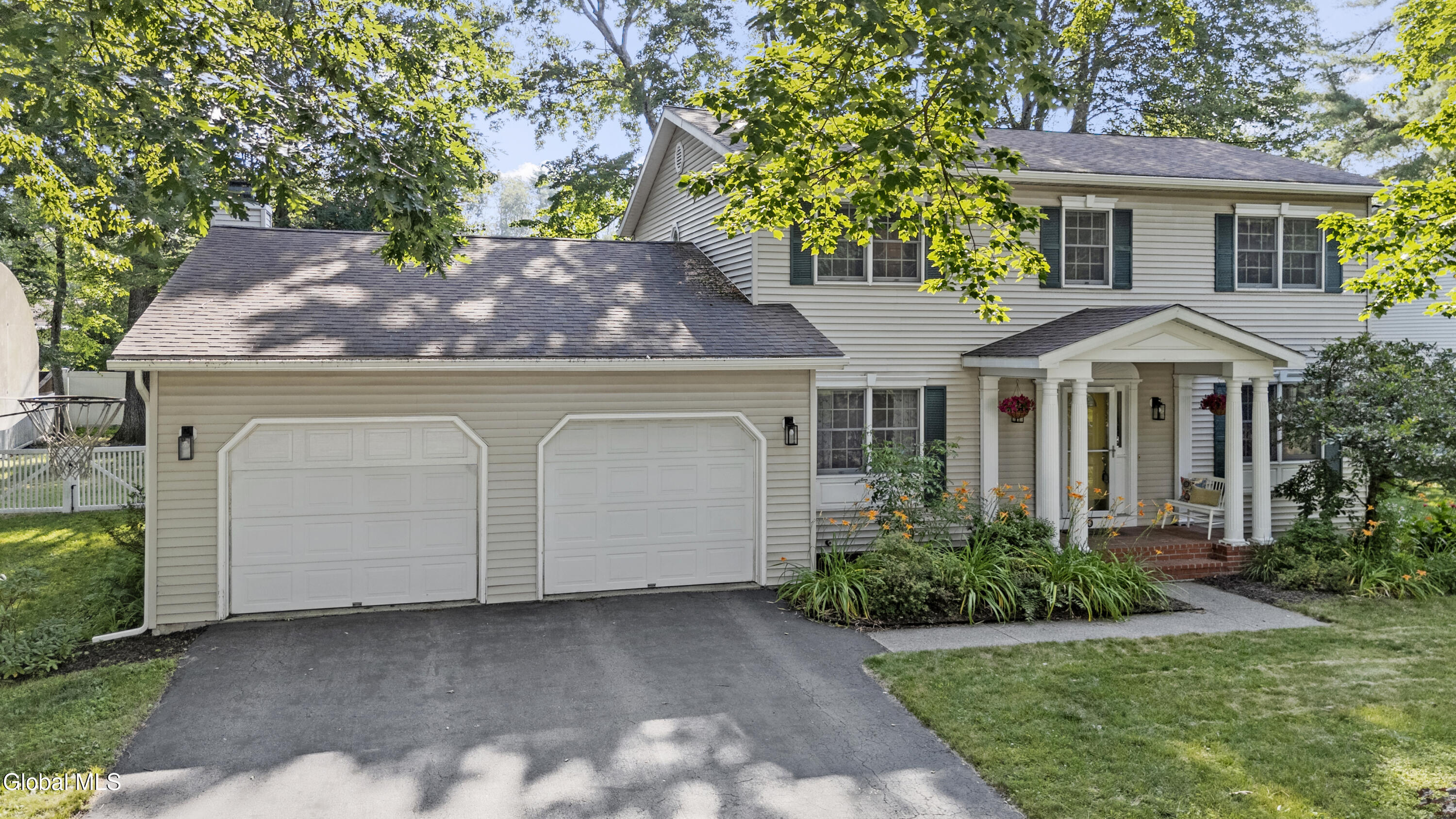 10 Tiffany Place Saratoga Springs NY 12866