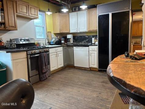 16 Elm Street Philmont NY 12565