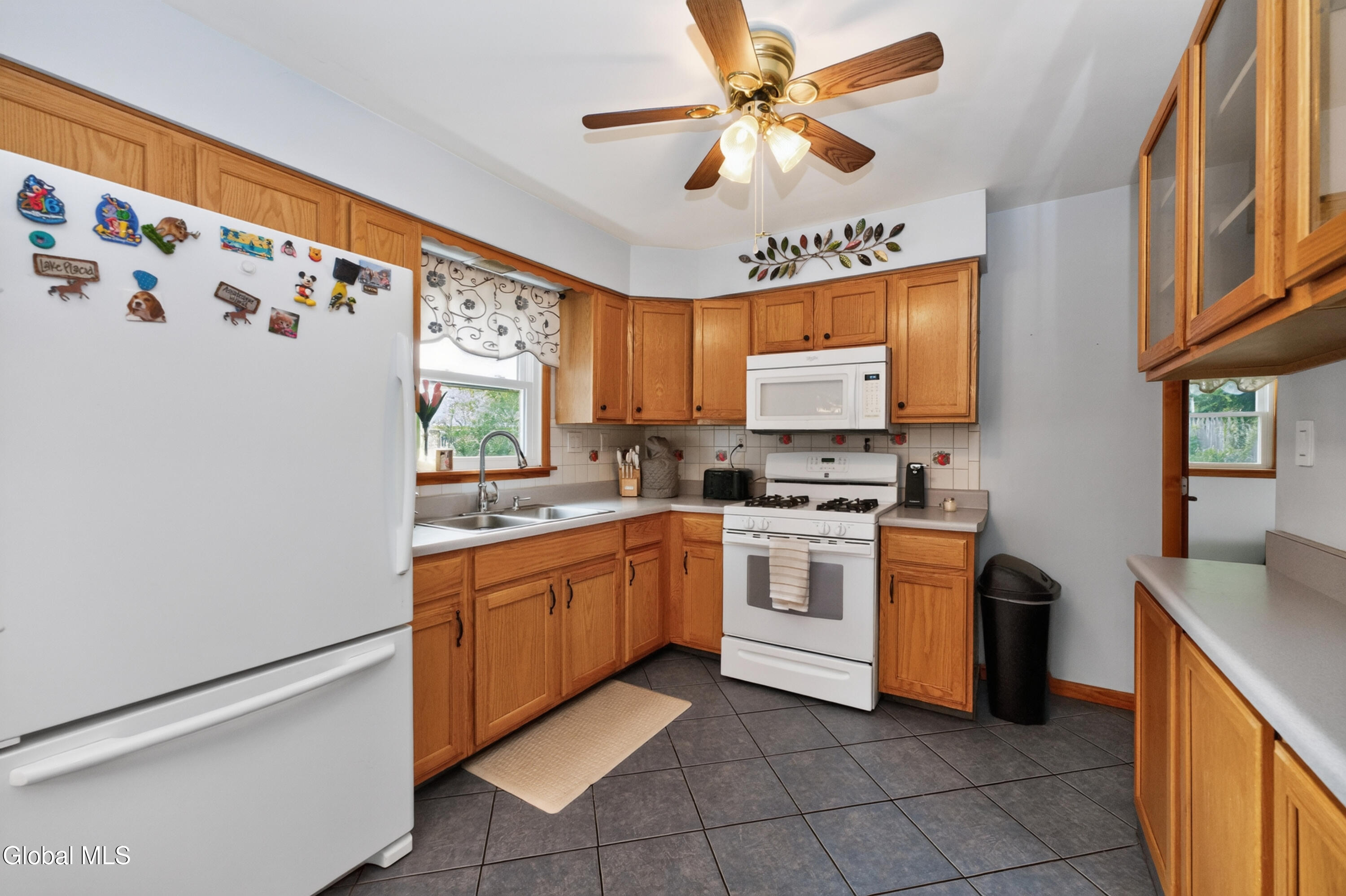27 Fellows Road Halfmoon NY 12065