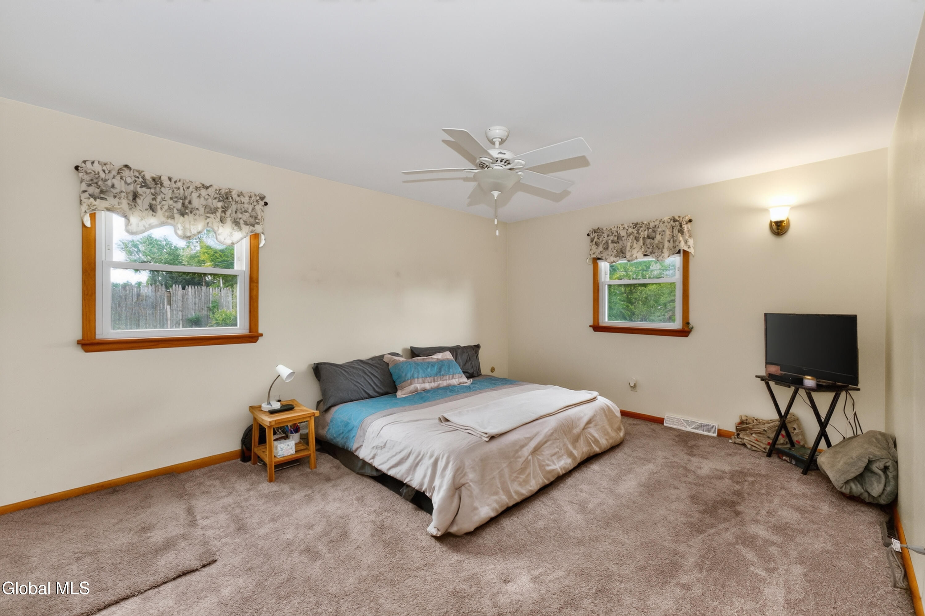 27 Fellows Road Halfmoon NY 12065