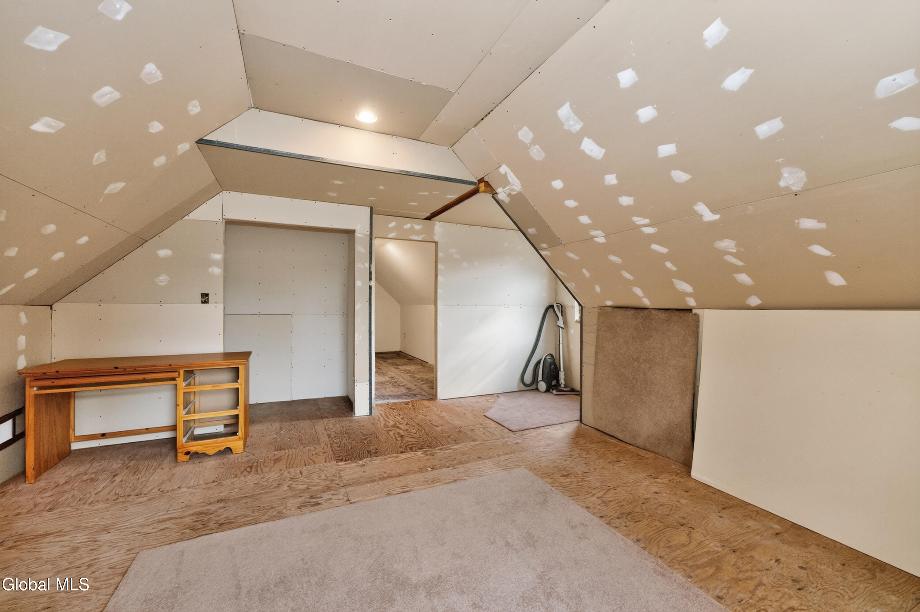 27 Fellows Road Halfmoon NY 12065