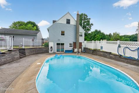 27 Fellows Road Halfmoon NY 12065