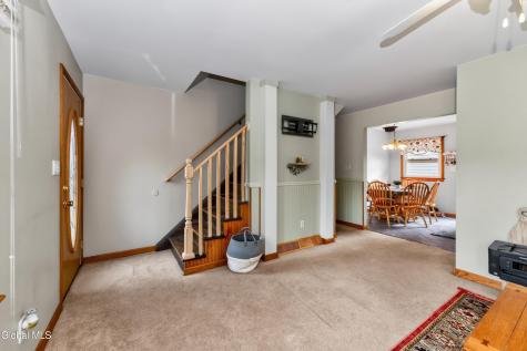 27 Fellows Road Halfmoon NY 12065