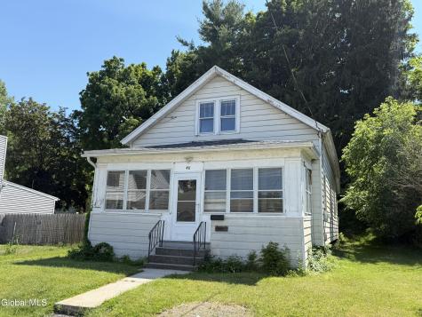 48 Brookview Avenue Troy NY 12180
