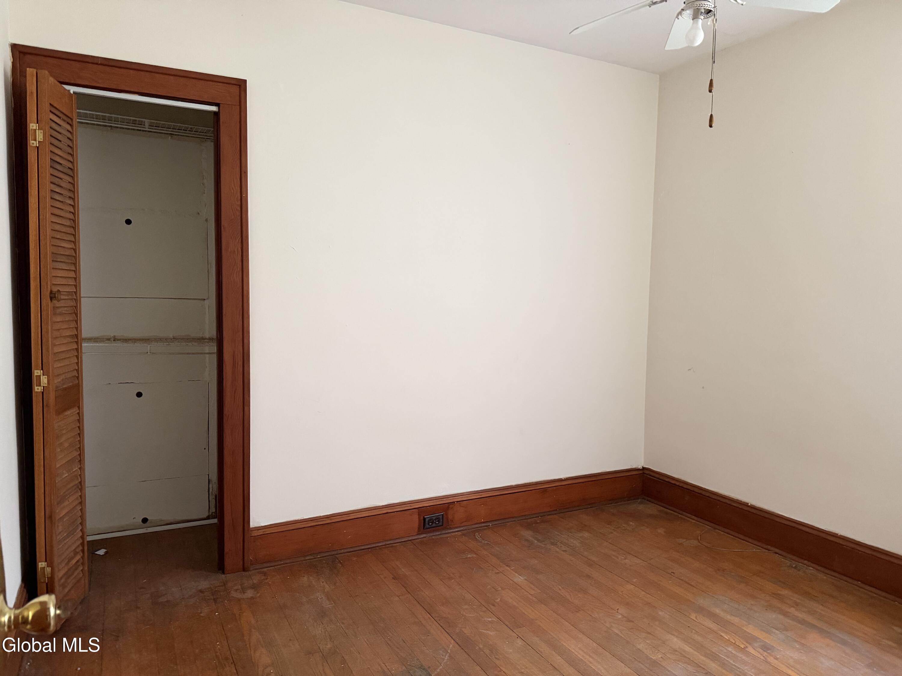 48 Brookview Avenue Troy NY 12180