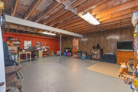 7143 Antioch Road Middle Grove NY 12850