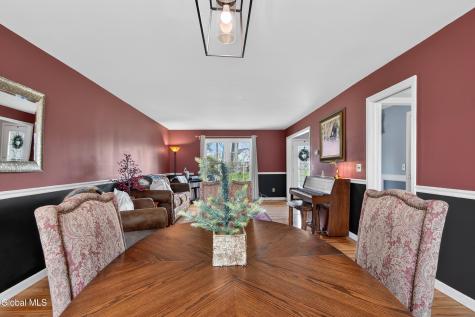 41 Salem Road Delmar NY 12054
