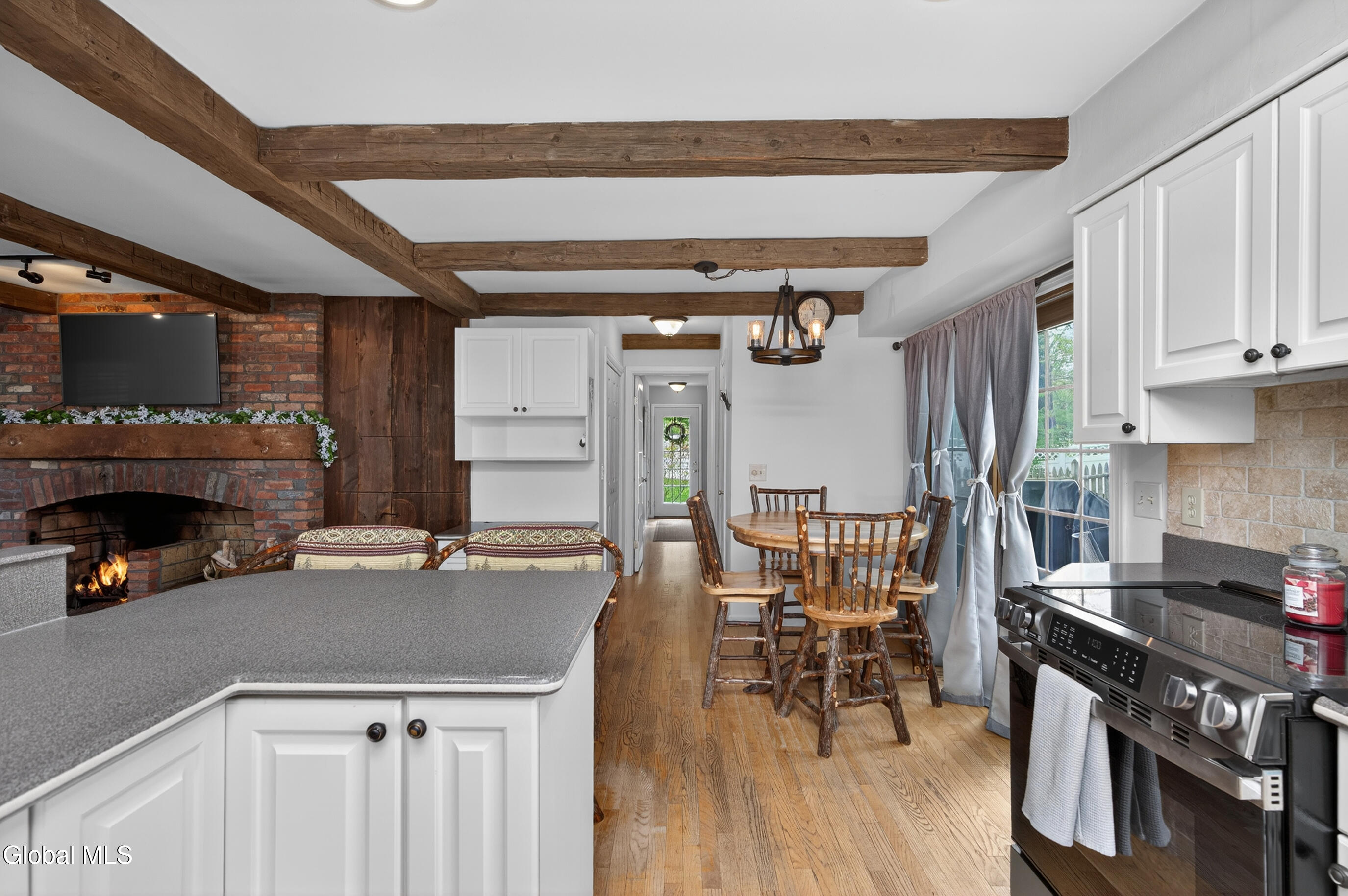 41 Salem Road Delmar NY 12054