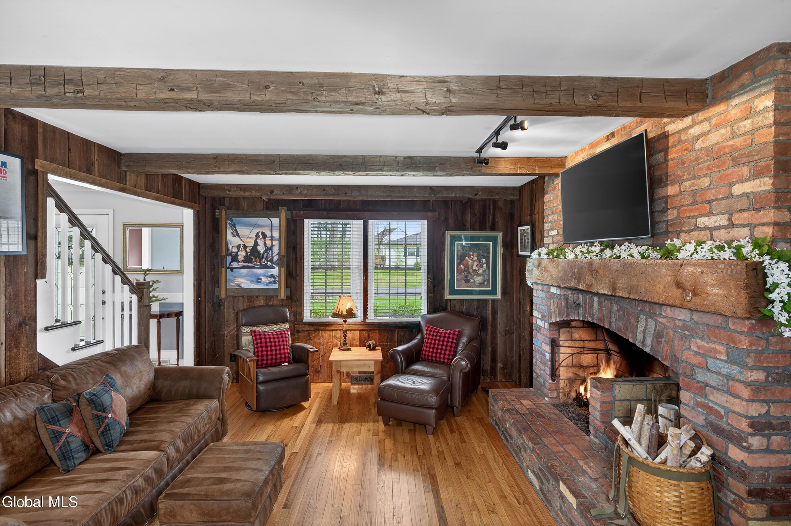 41 Salem Road Delmar NY 12054