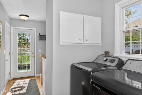 41 Salem Road Delmar NY 12054