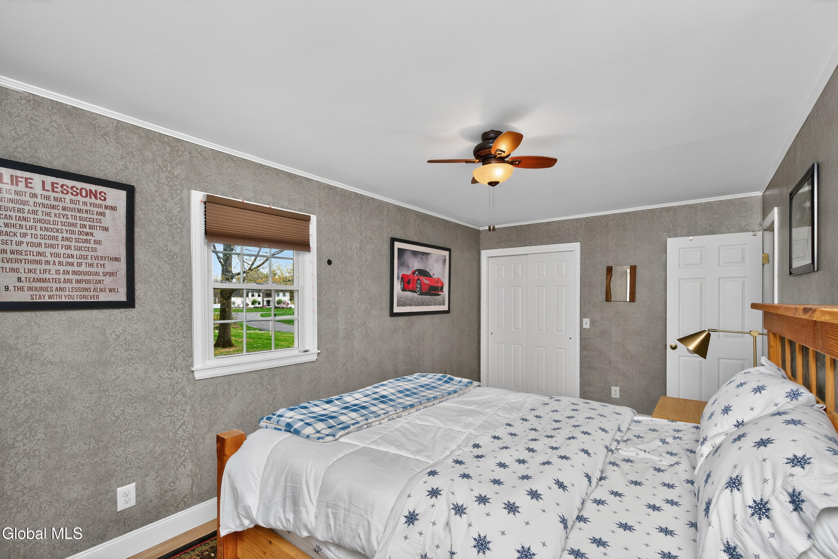 41 Salem Road Delmar NY 12054
