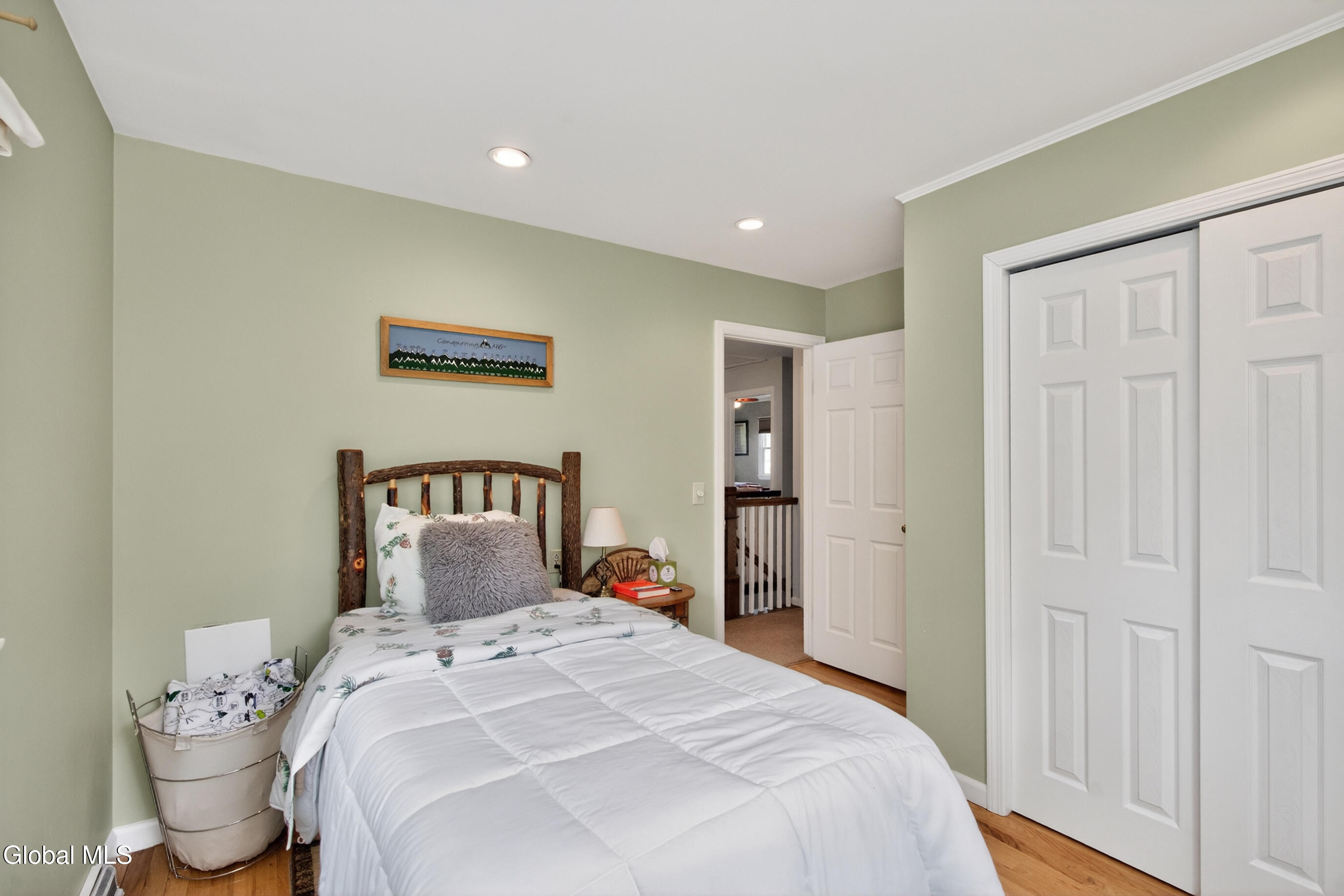 41 Salem Road Delmar NY 12054
