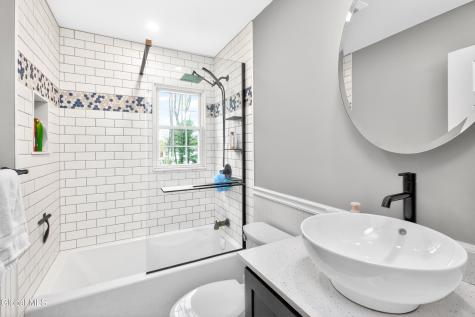 41 Salem Road Delmar NY 12054