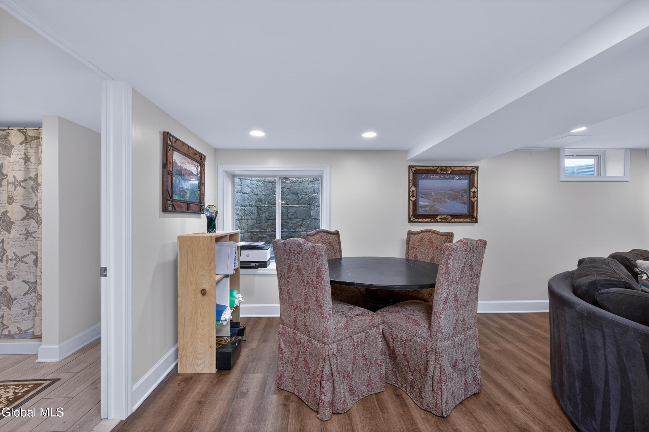 41 Salem Road Delmar NY 12054