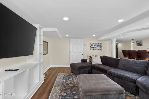 41 Salem Road Delmar NY 12054