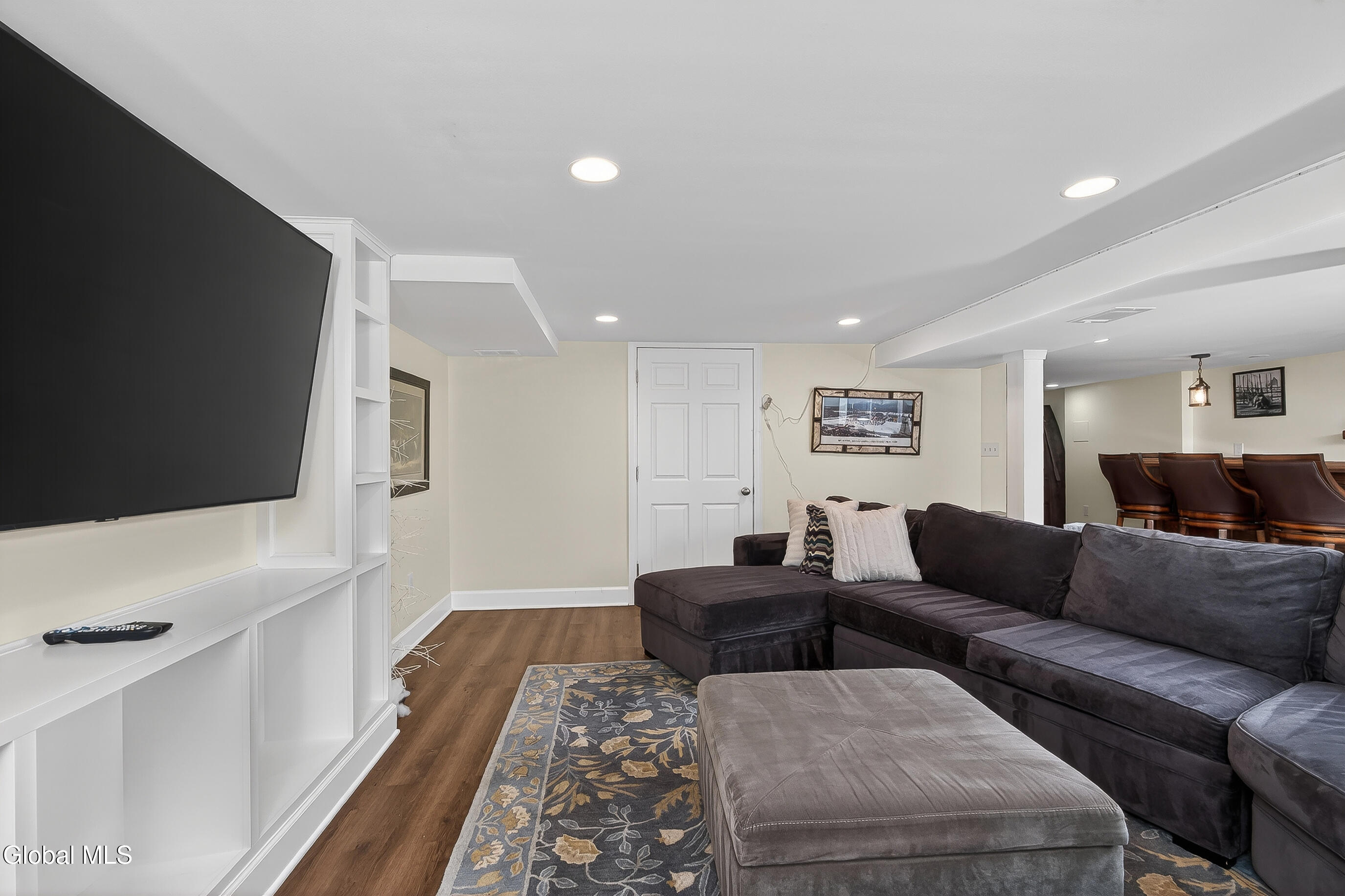 41 Salem Road Delmar NY 12054