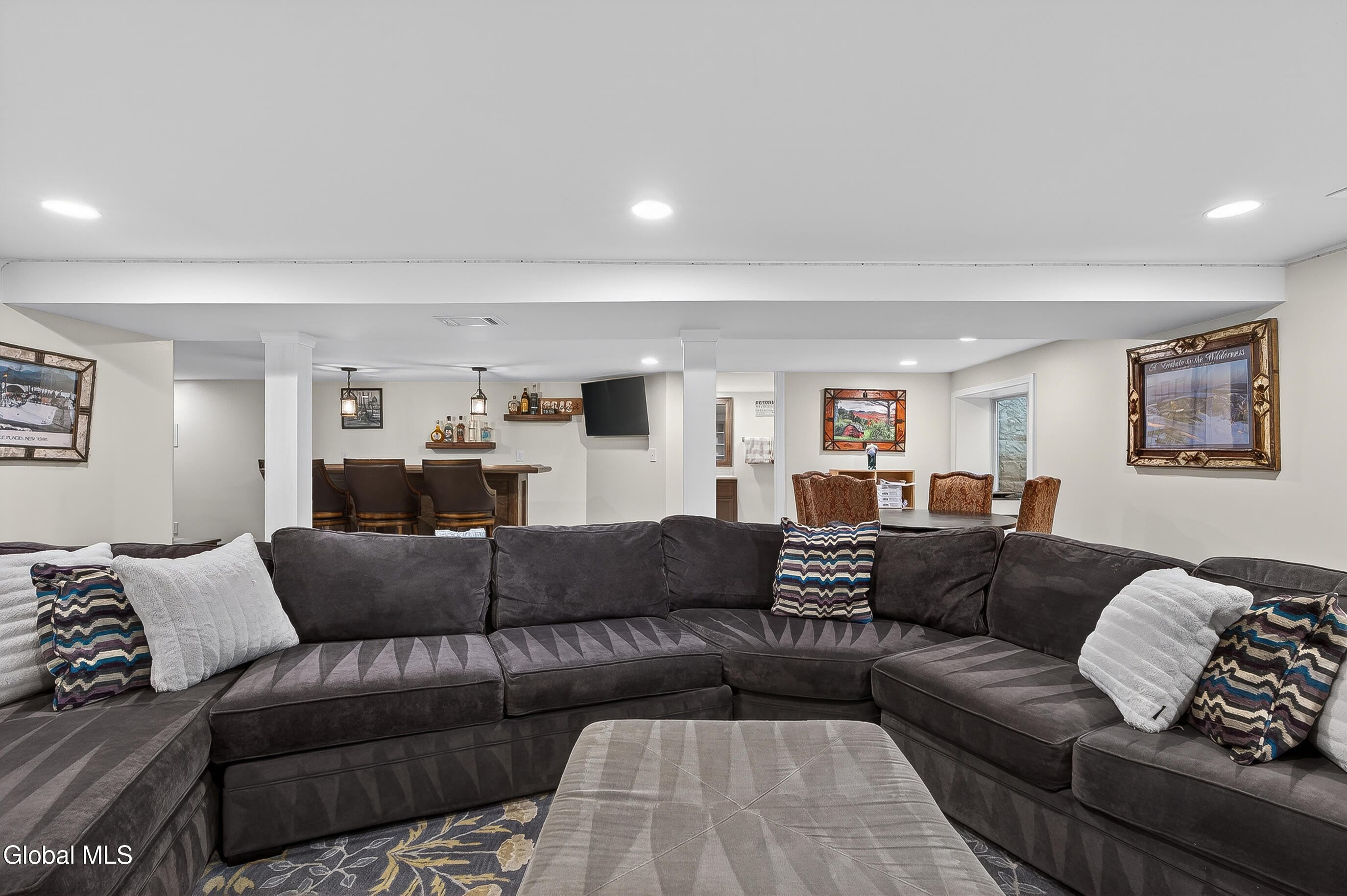 41 Salem Road Delmar NY 12054