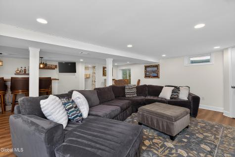 41 Salem Road Delmar NY 12054