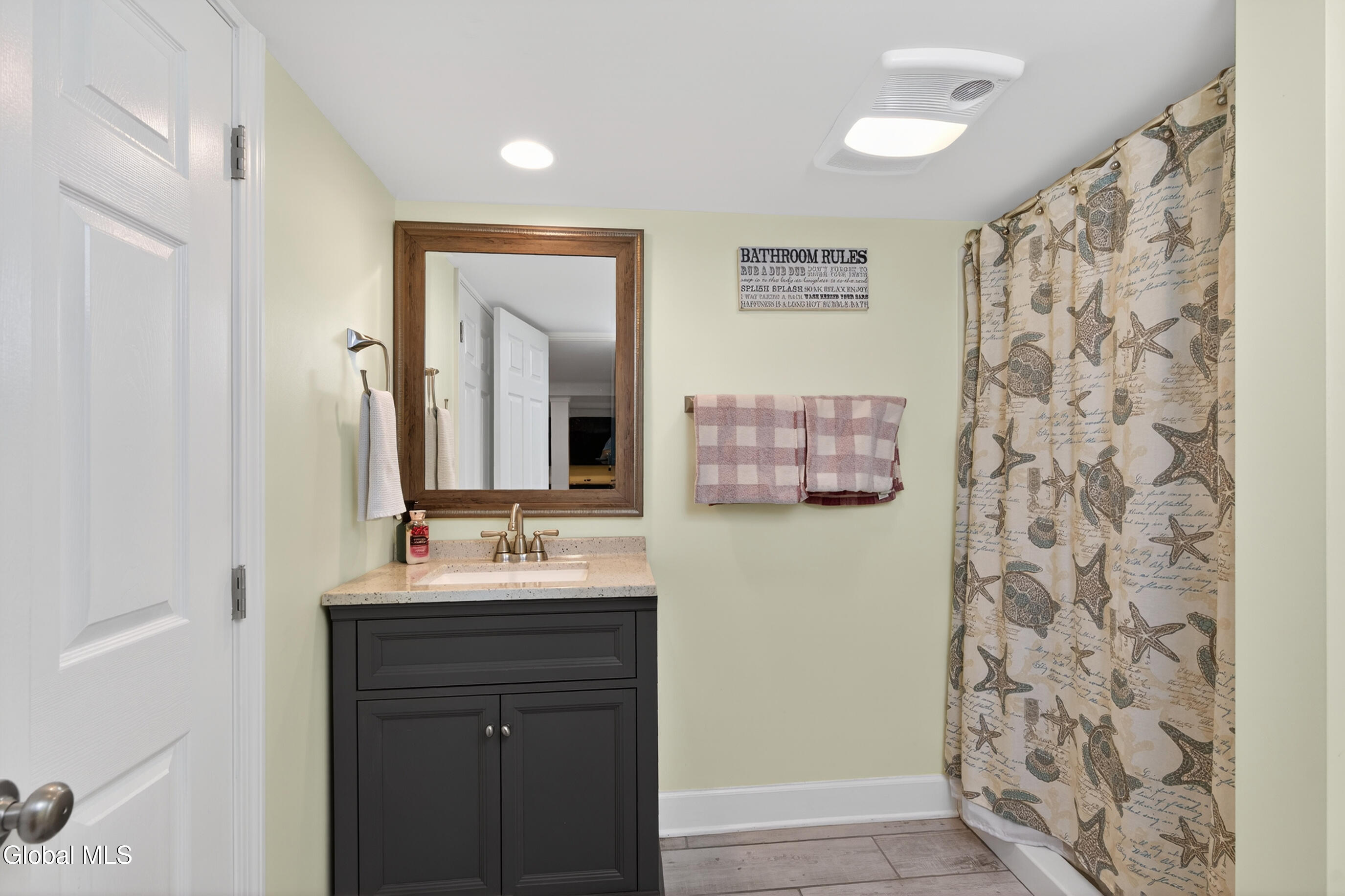 41 Salem Road Delmar NY 12054