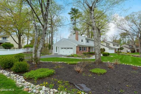 41 Salem Road Delmar NY 12054