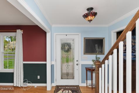 41 Salem Road Delmar NY 12054