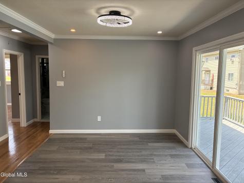 419 Clayton Road Schenectady NY 12304