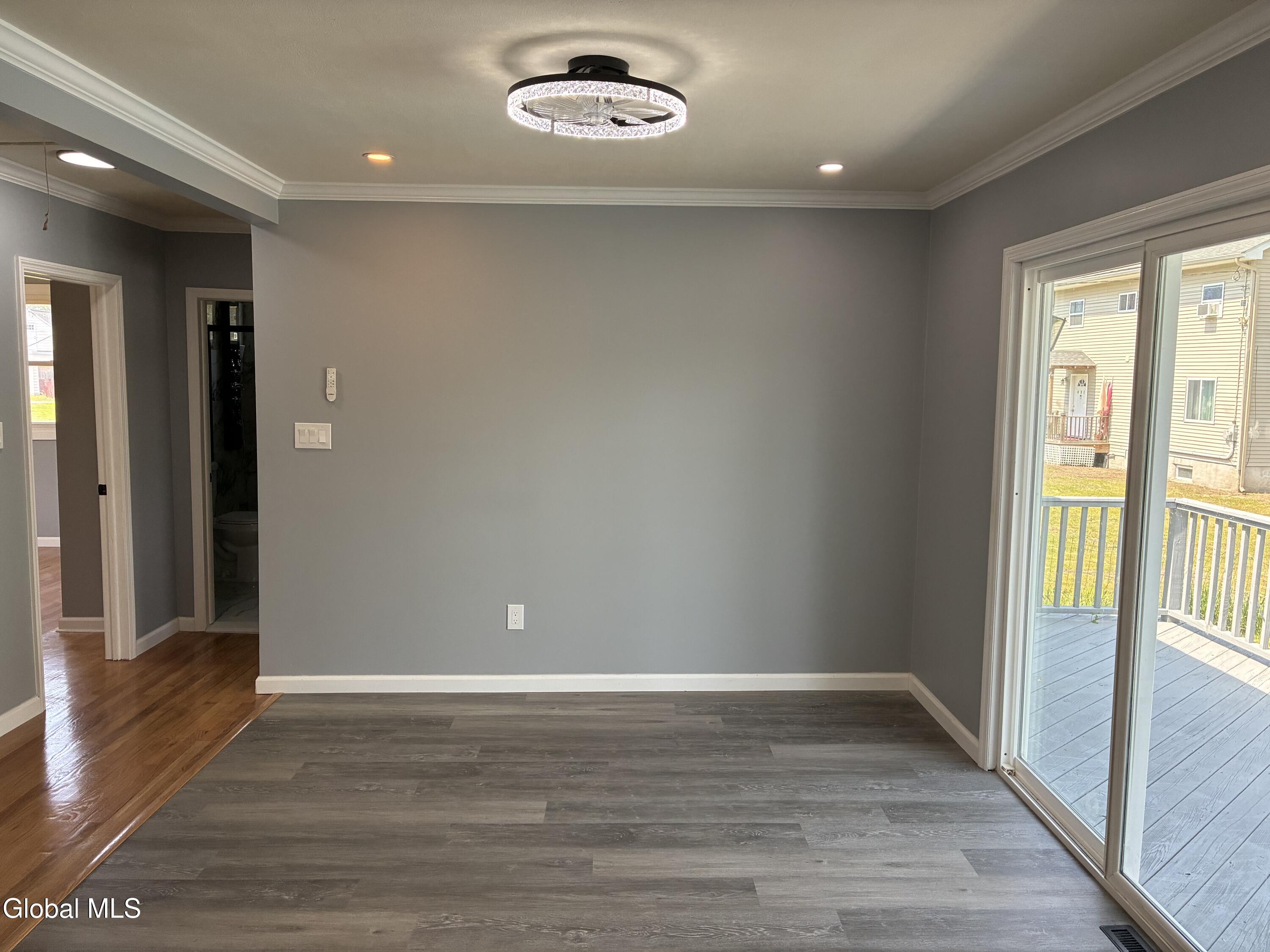 419 Clayton Road Schenectady NY 12304