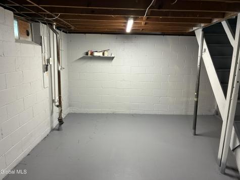 419 Clayton Road Schenectady NY 12304
